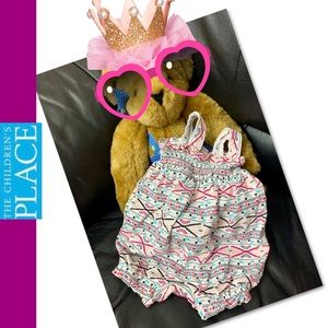 Children's Place One Pieces - 💞2 for $10💞Children’s Place girl romper 3-6M Children's Place One Pieces - 💞2 for $10💞Children’s Place girl romper 3-6M
